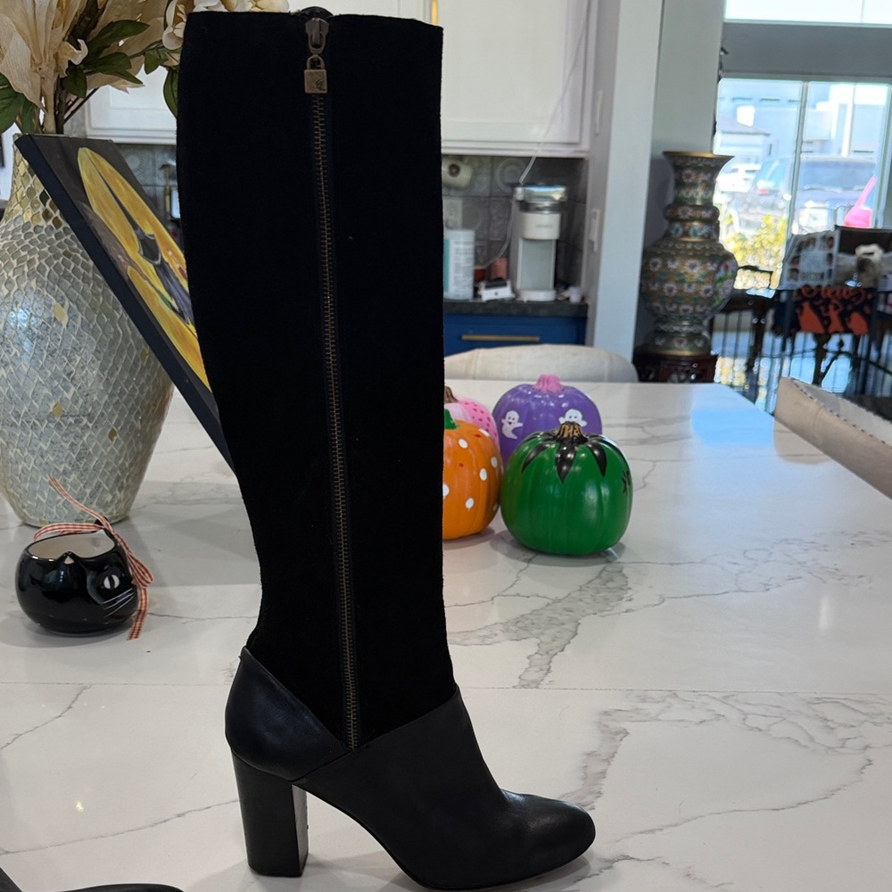 Elliot Lucca Elegant Black Over the Knee Women's Boots